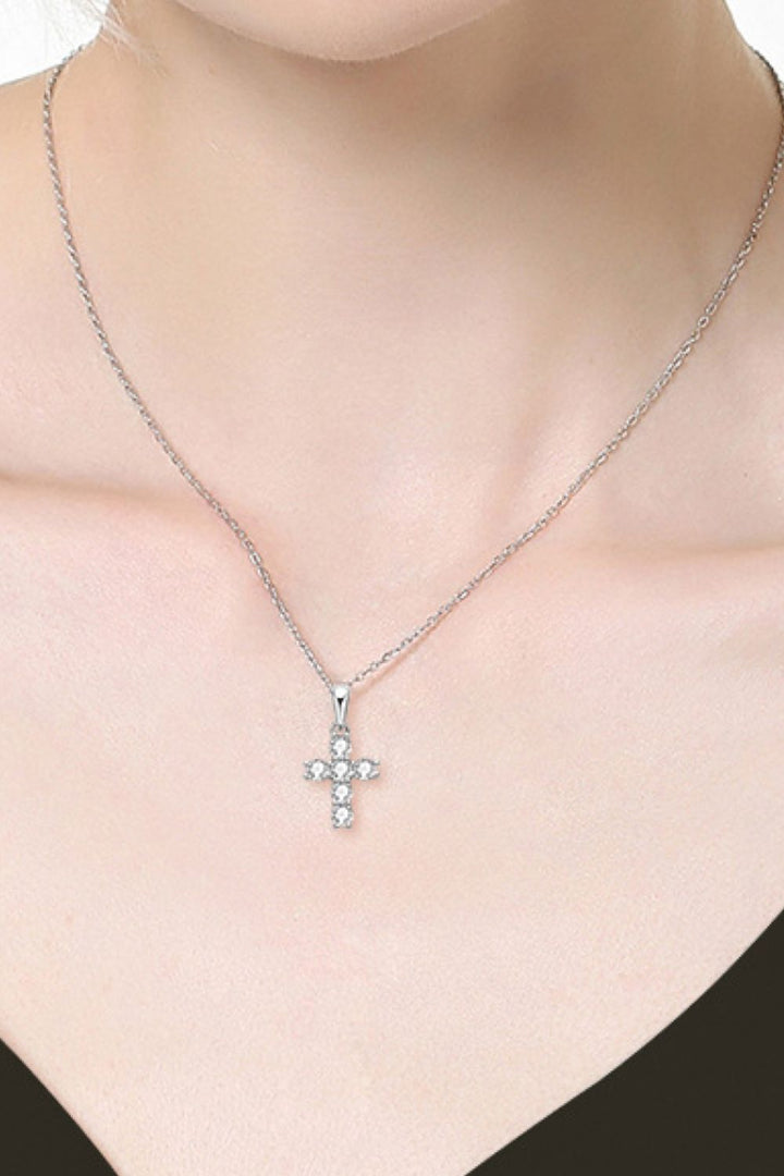 925 Sterling Silver Cross Moissanite Pendant Necklace Silver