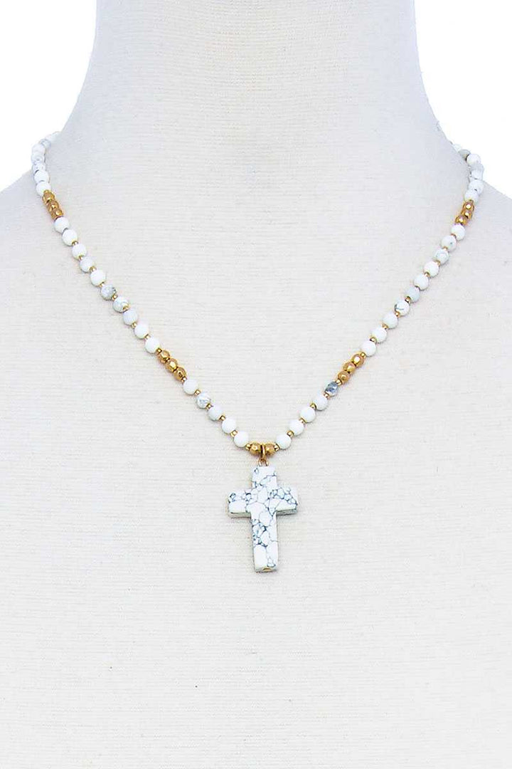 Chic Beaded And Cross Pendant Necklace